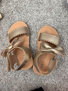 Felix & Florra Girls' Metallic Gold Bow Sandals